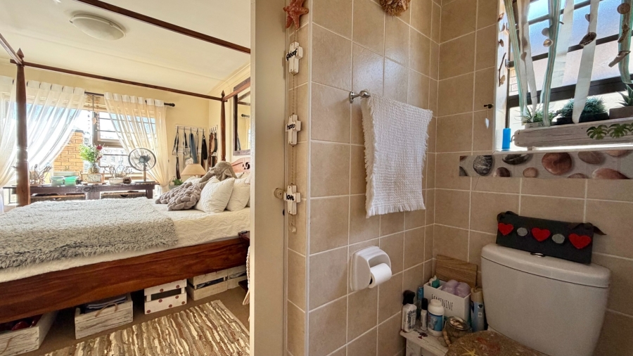 3 Bedroom Property for Sale in Fairview Golf Estate Western Cape